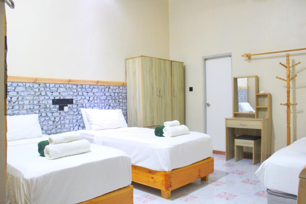 Hotel Gurus Maldives At Gulhi Island Exterior foto