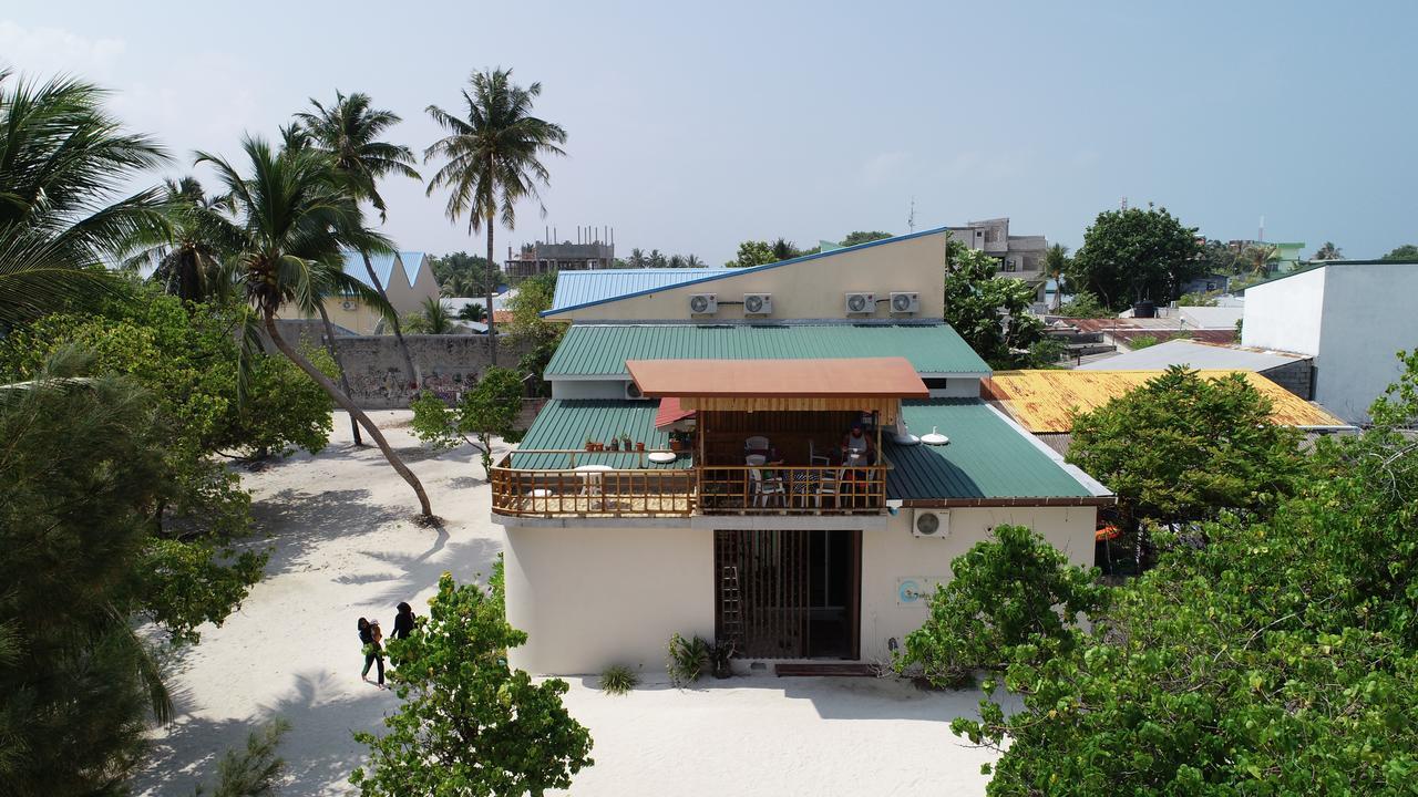 Hotel Gurus Maldives At Gulhi Island Exterior foto